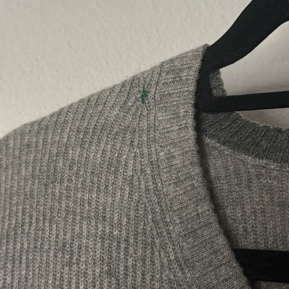 VINTAGE CASHMERE sweater - Picture 3 of 9